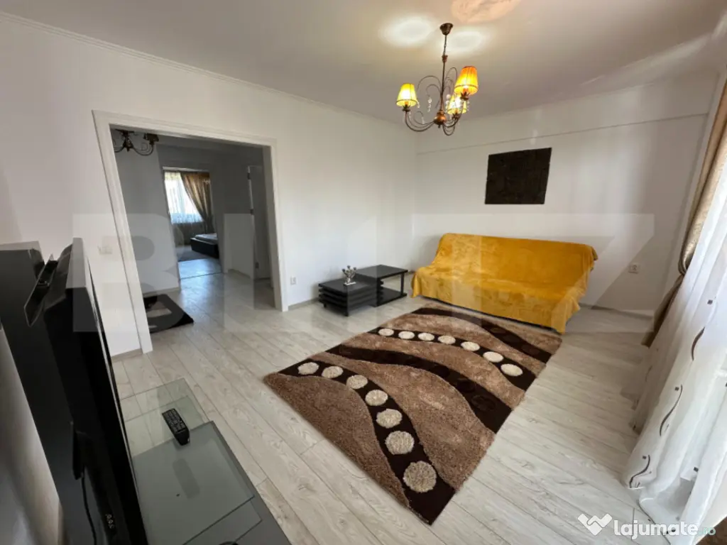 Apartament 2 camere, decomandat, zona Magnolia Pielesti 