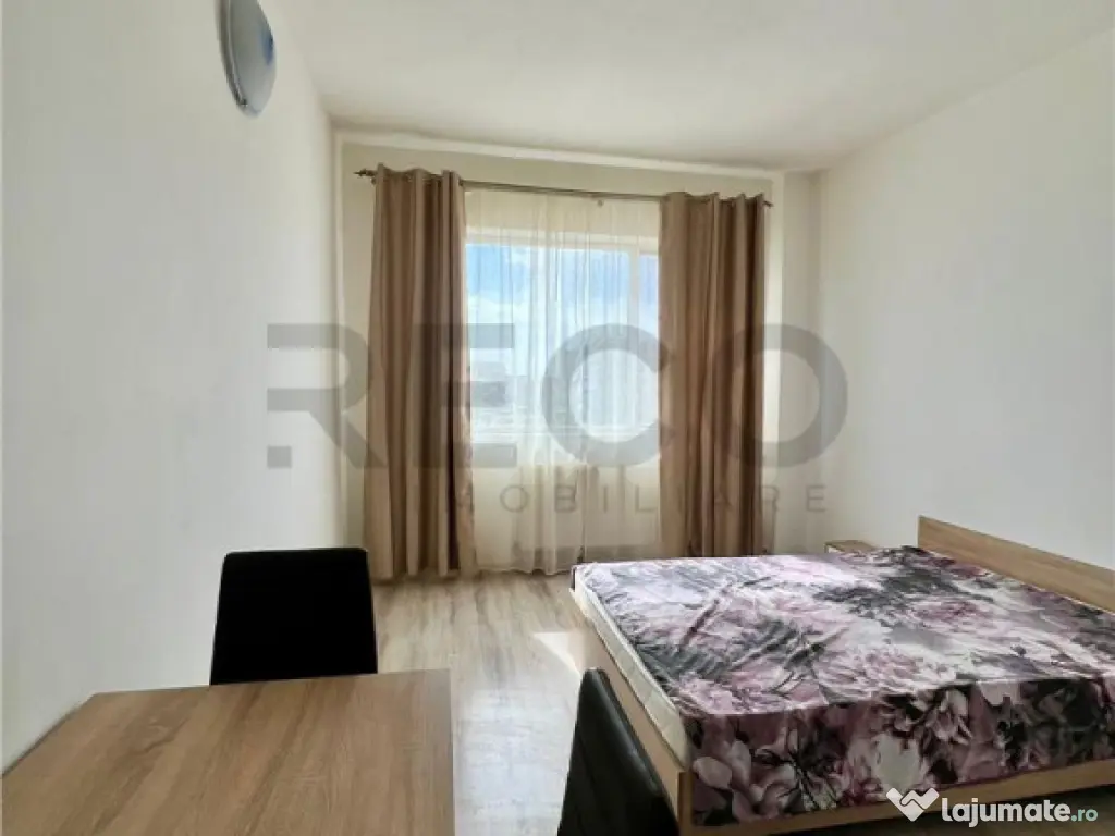 RECO Garsoniera etaj intermediar zona Iosia 