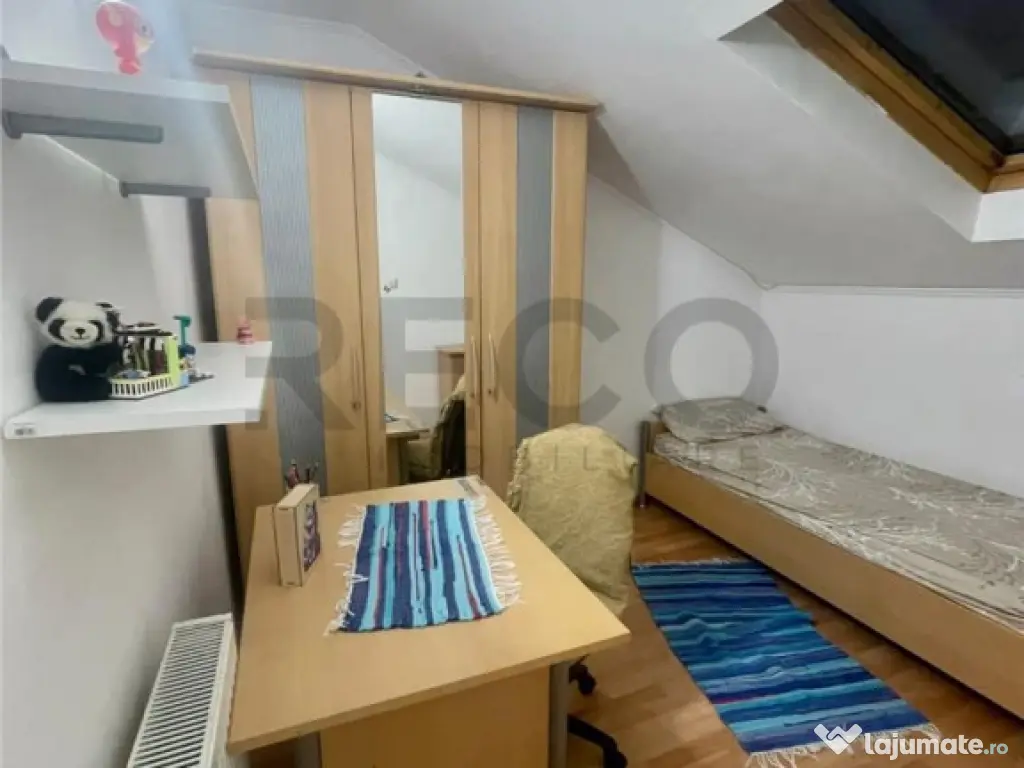 RECO Apartament cu 4 camere decomandat 2 parcari disponibile 