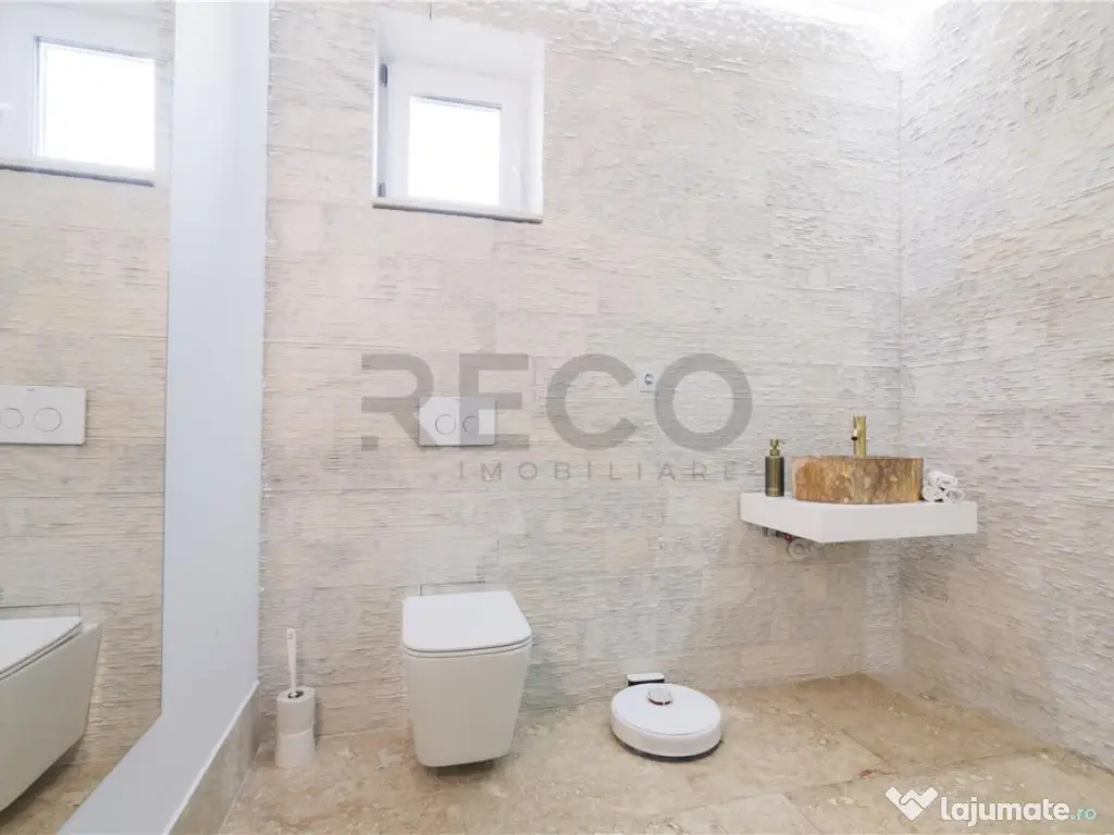 Casa premium de – Oradea, Strada Colinelor | 300 mp uti... 