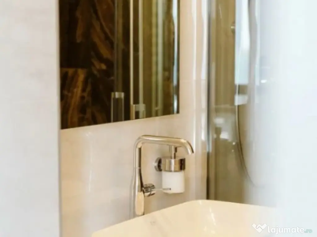 Hotel Marriott-Catedrala | 2 cam | 74mp + 107mp terasa | Man