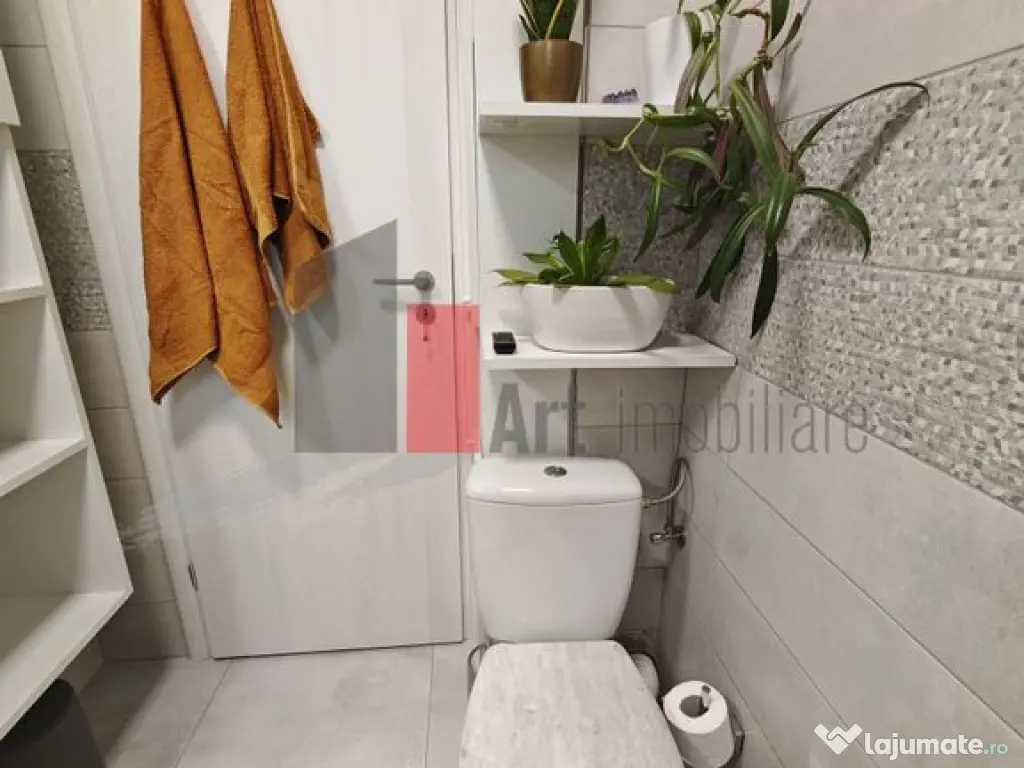 Apartament cu 2 camere de vanzare -Pacii-cu centrala-mobi... 