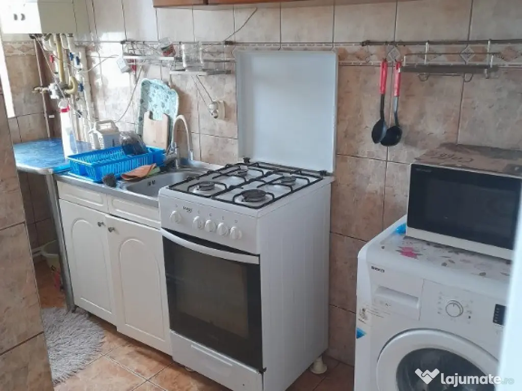 Apartament 2 camere decomandat Micro 21 