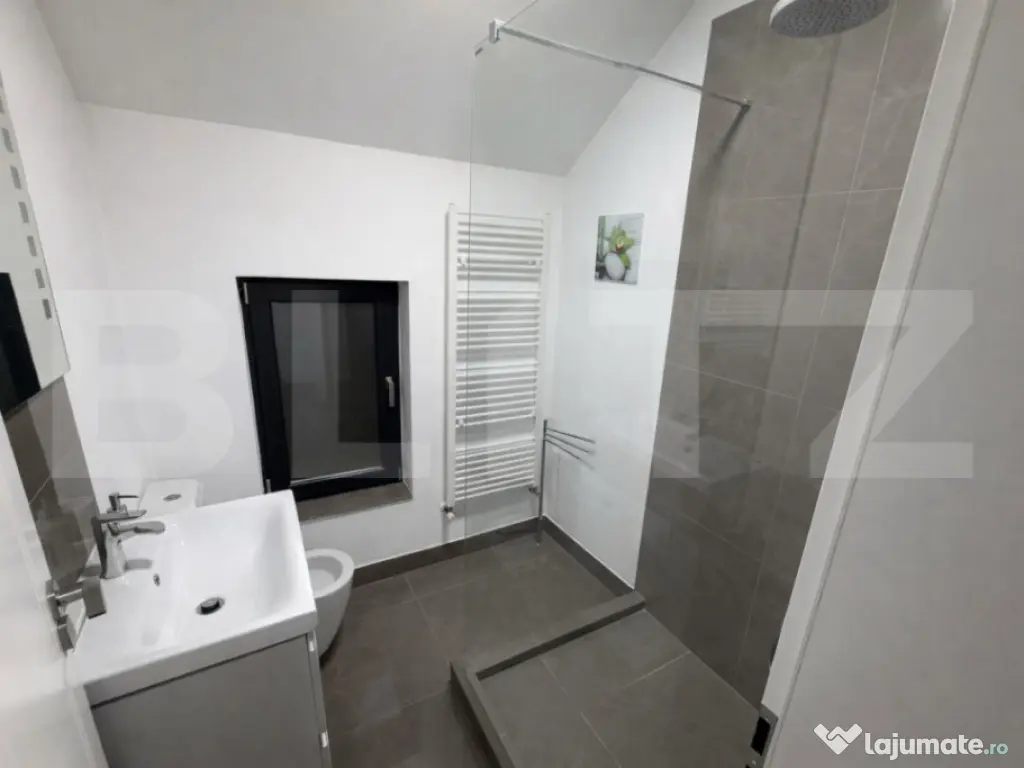 Duplex modern 130 mp, garaj, teren 220 mp, Bărăbanț 