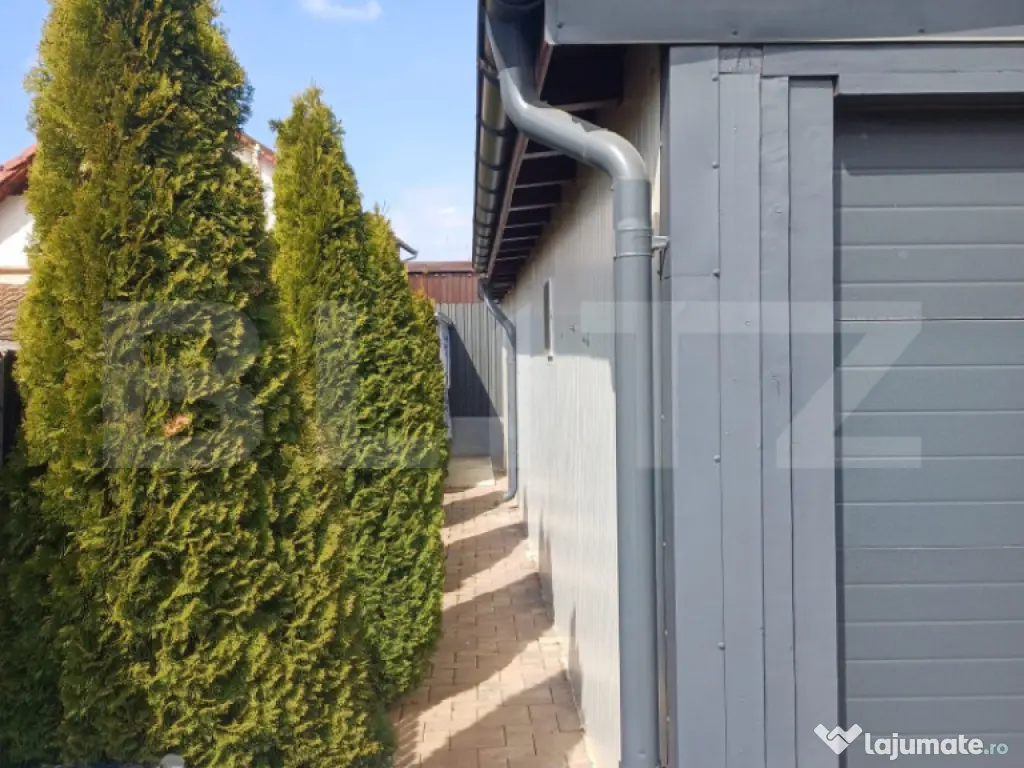 Duplex modern 130 mp, garaj, teren 220 mp, Bărăbanț 