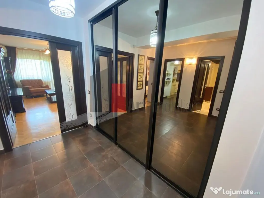 Apartament cu 2 camere de vanzare-Unirii 