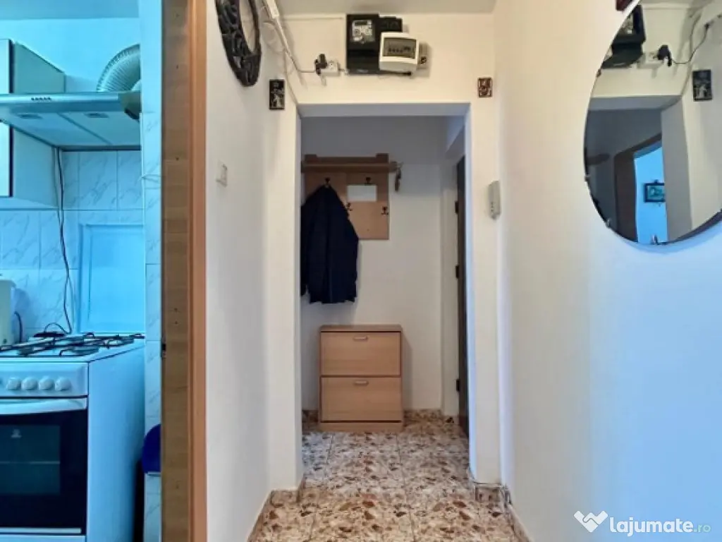 Apartament 3 camere, mobilat, utilat, balcon, zona Bartolomeu!