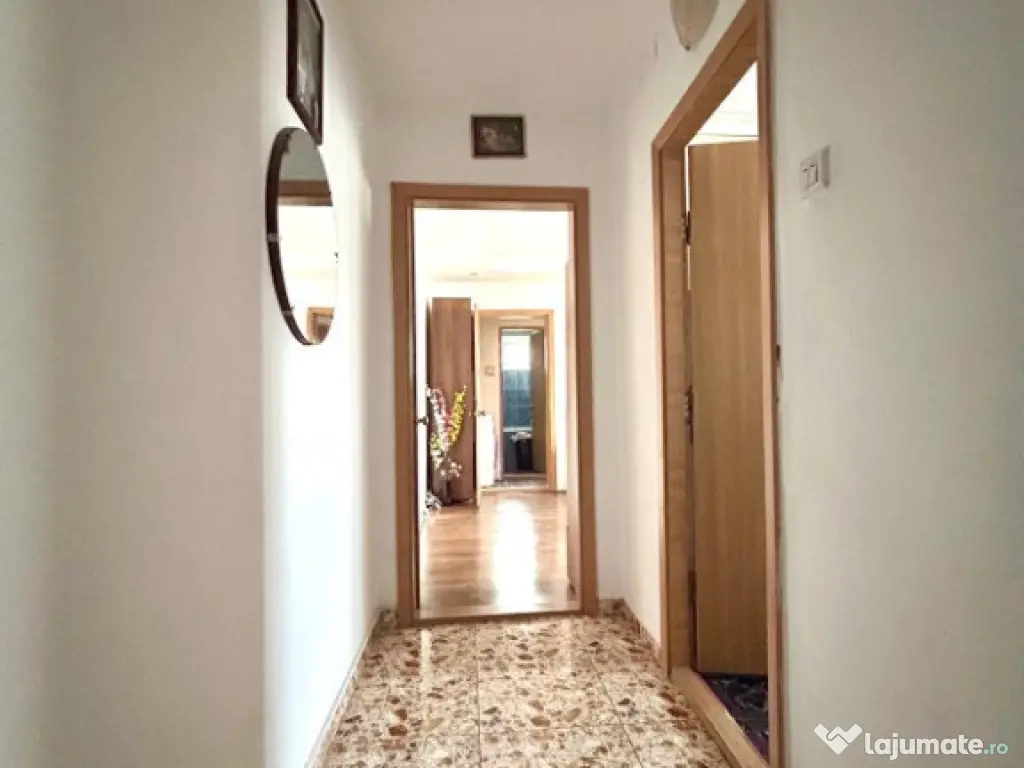 Apartament 3 camere, mobilat, utilat, balcon, zona Bartolomeu!