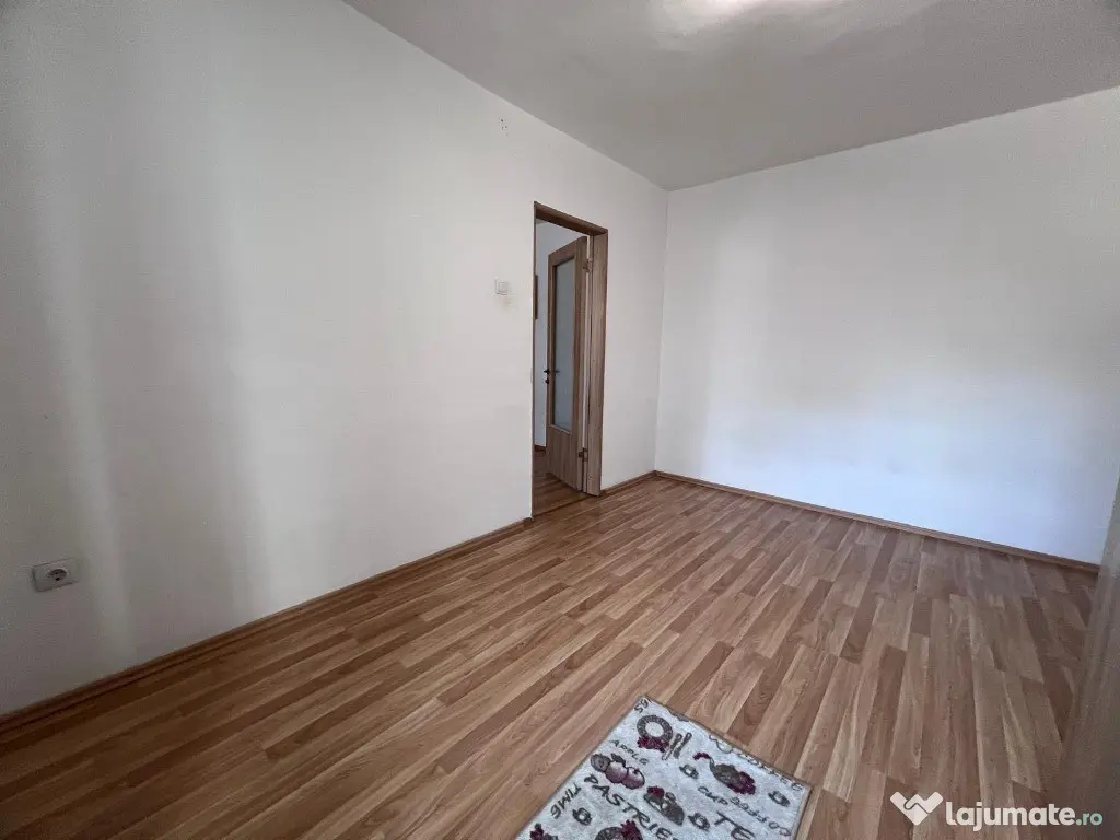 Apartament 2 camere,etaj 2, zona Ultracentrala 