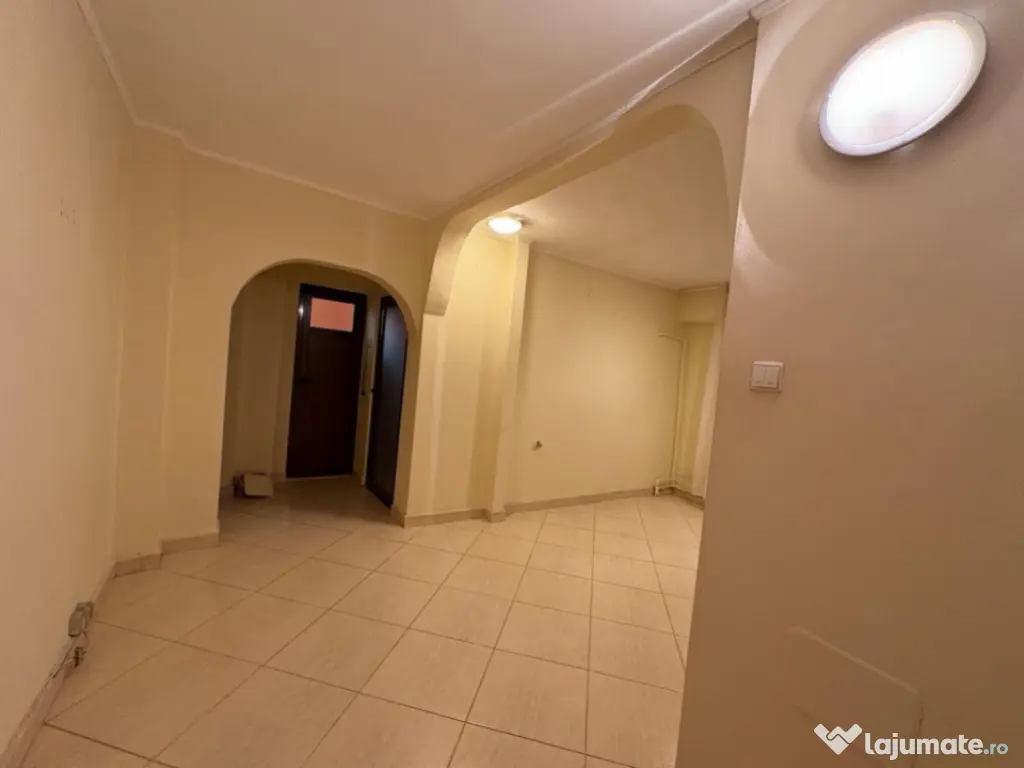 Panduri | 3 camere | 78mp | et 8 | 170.000 euro