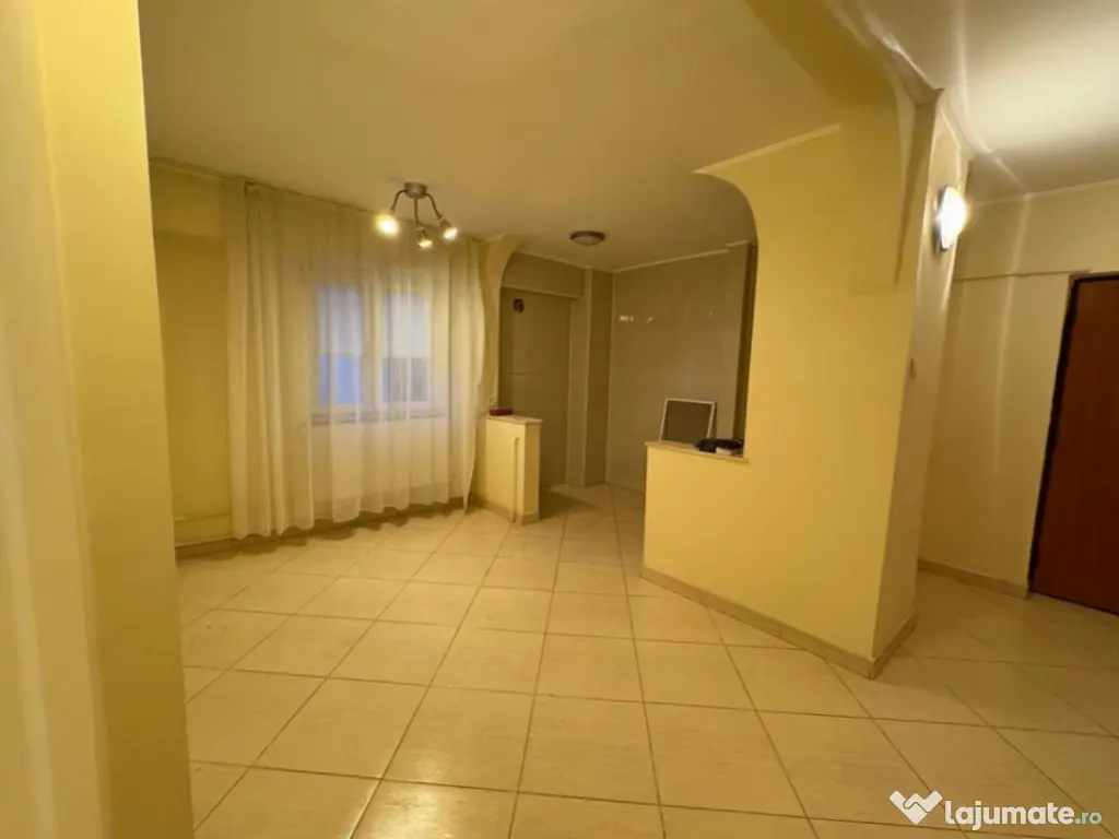 Panduri | 3 camere | 78mp | et 8 | 170.000 euro