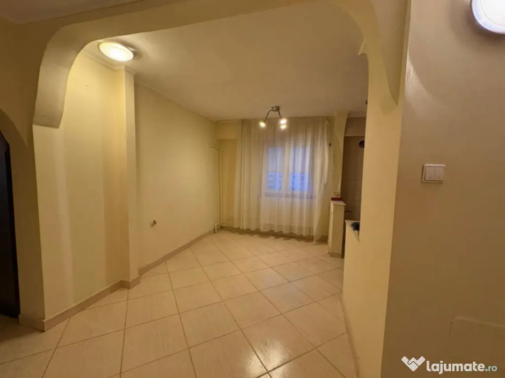 Panduri | 3 camere | 78mp | et 8 | 170.000 euro