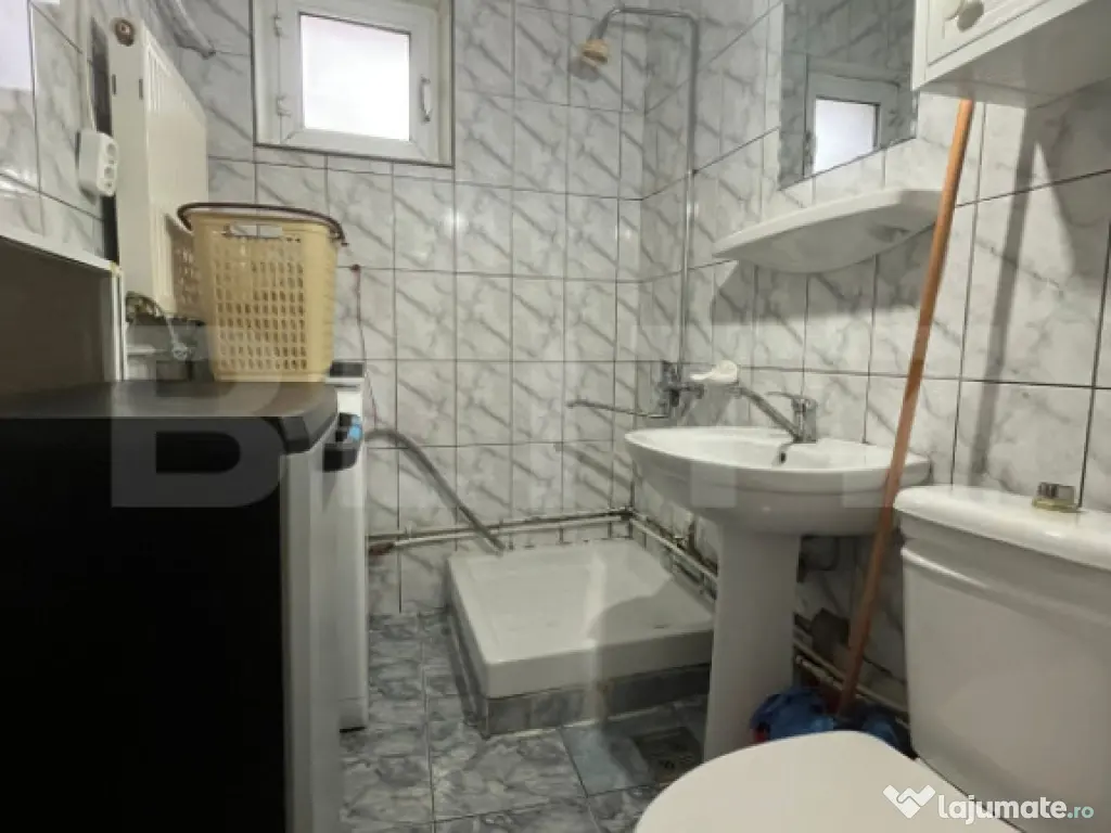 Apartament 2 camere, 37 mp, zonă Micro 6 