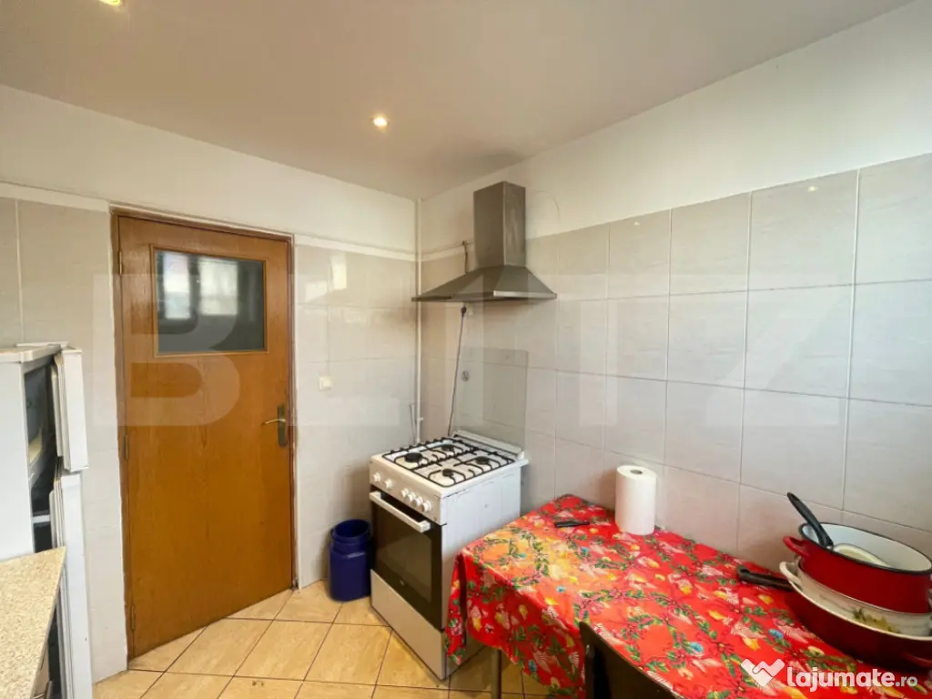 Apartament 2 decomandat, etaj intermediar, zona spitalului N 