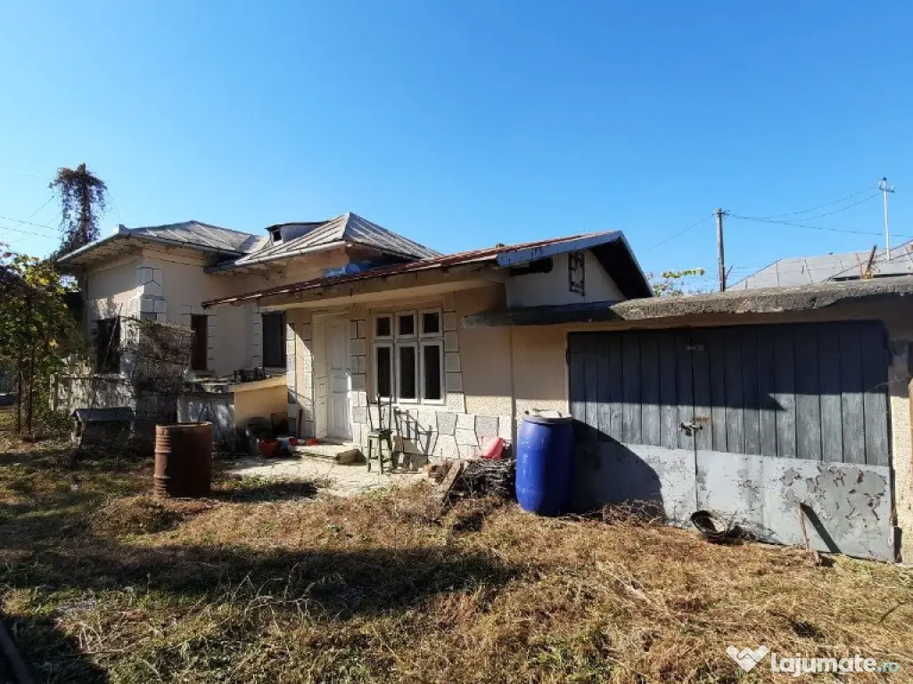 Vând proprietate în sat Brătești, com. Șirna, jud. Prahova 