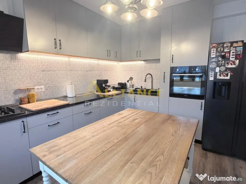 Casa Individuala Mobilata Complet - 4 camere - 2 bai - 258mp 