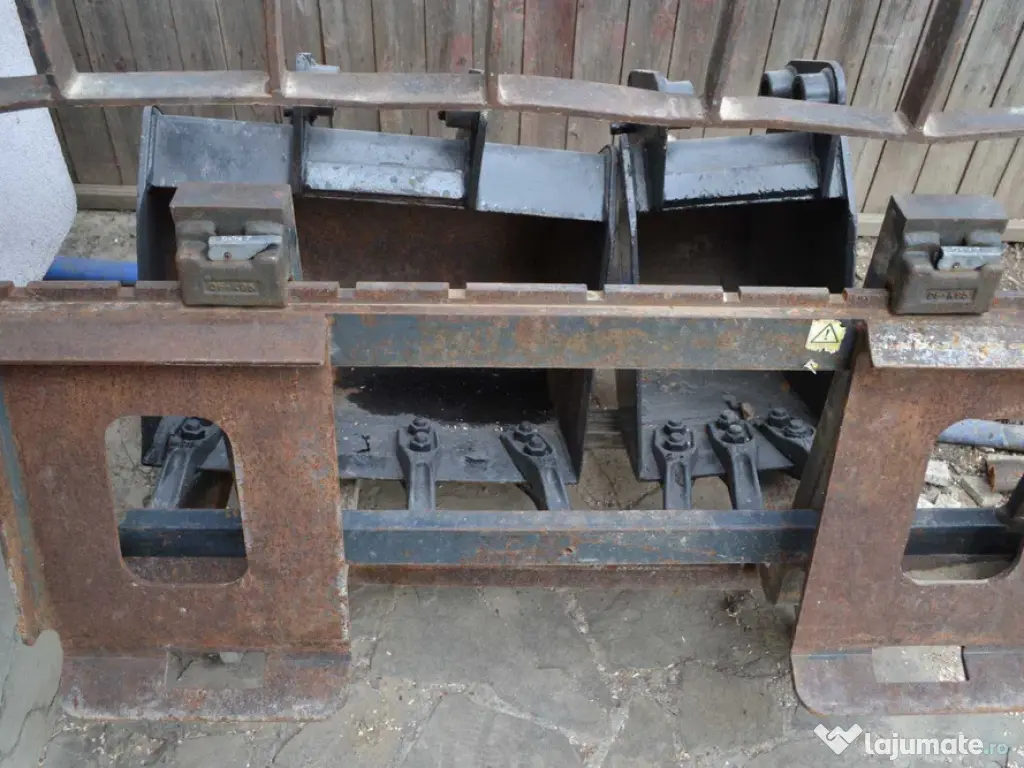 Buldoexcavator JCB 1CX 