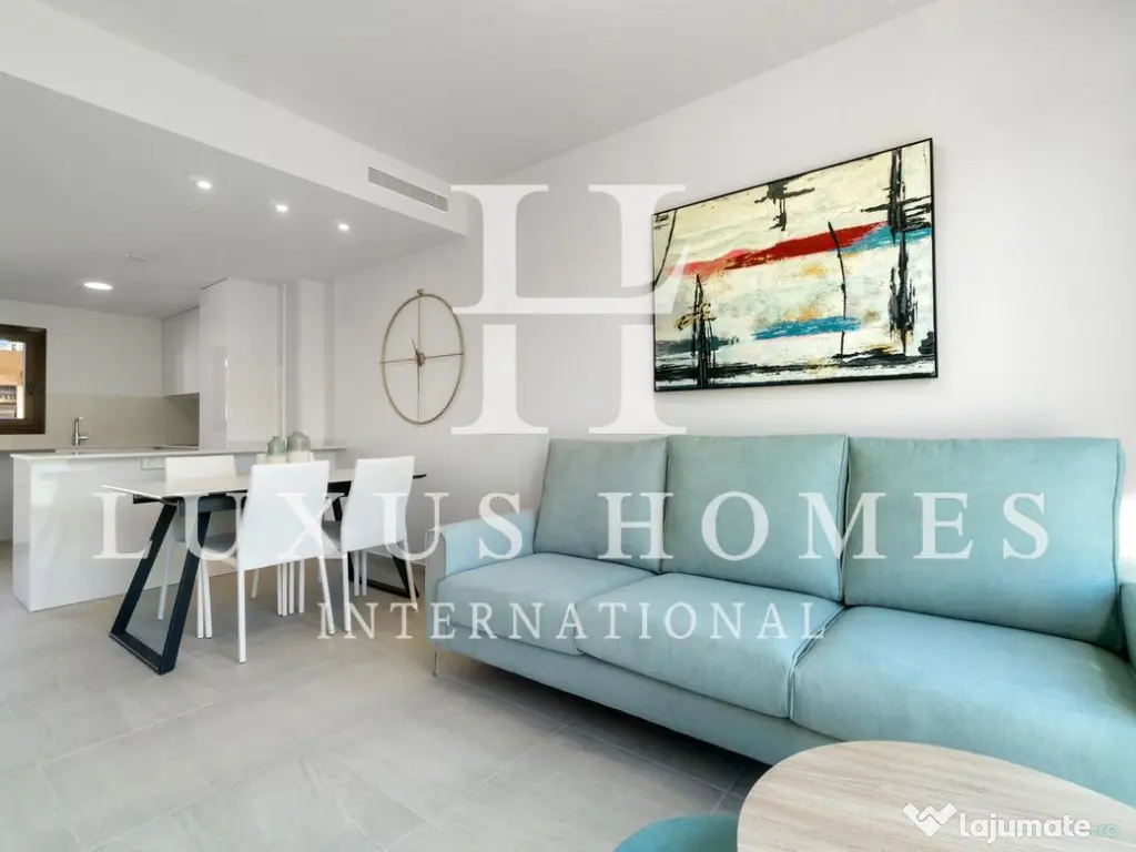 Apartament la parter cu terasă, acces la piscină situat într-un cartier liniștit 