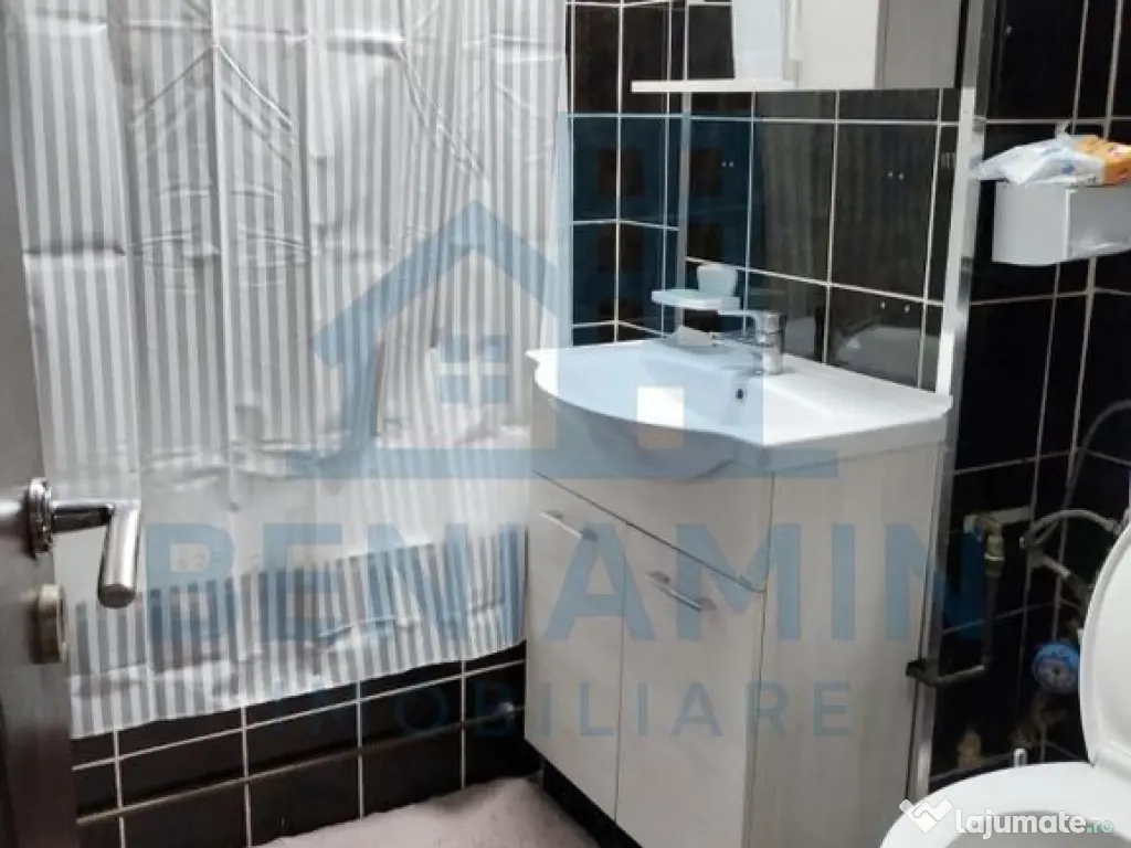 3 decomandate - etaj 3 - centrala proprie - mobilat - uti...