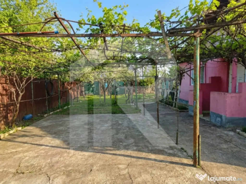 OPORTUNITATE RARA: Casa cu 500mp Teren in Glina 