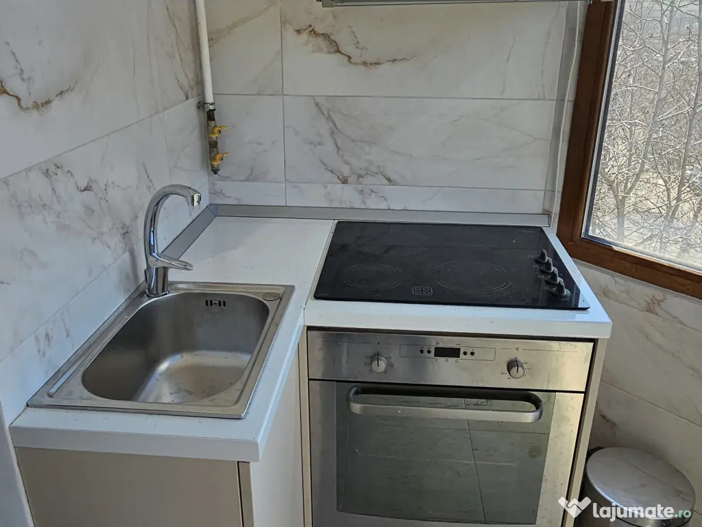 Închiriez apartament 2 camere,mobilat și utilat. Fără ucraineni și fără fumători