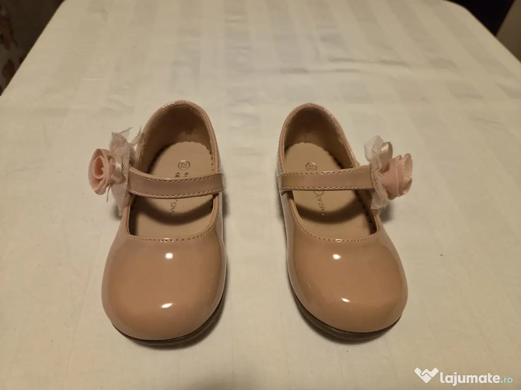 Pantofi din lac pentru fetite Doremi culoare cognac masura 22 