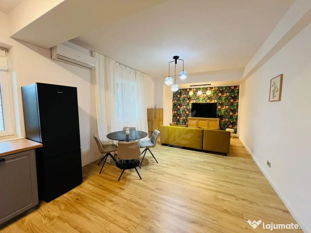 2 CAMERE // TORCATORI //MOBILAT SI UTILAT