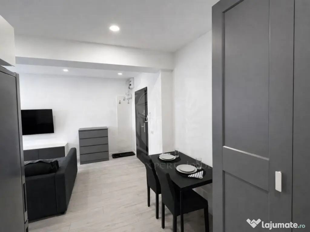 Apartament 2 camere, bloc nou, parcare proprie, cartier 