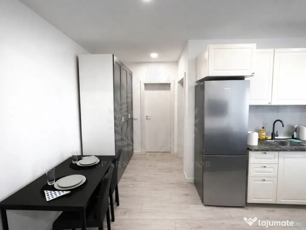 Apartament 2 camere, bloc nou, parcare proprie, cartier 