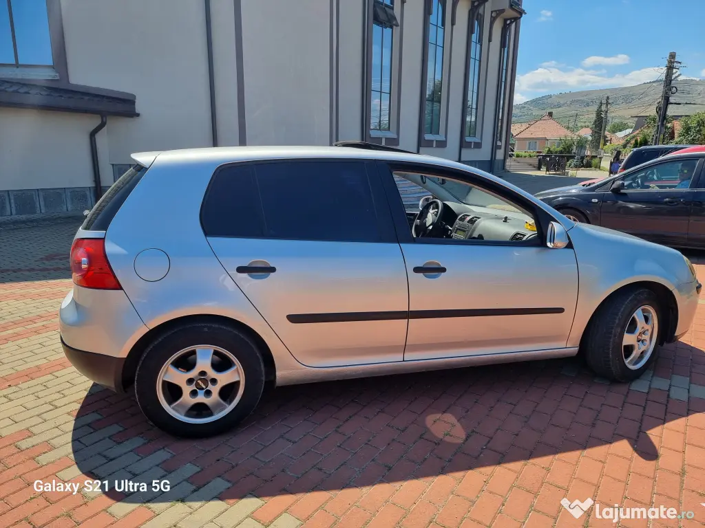 Vw golf 5  1.6 Benzină 