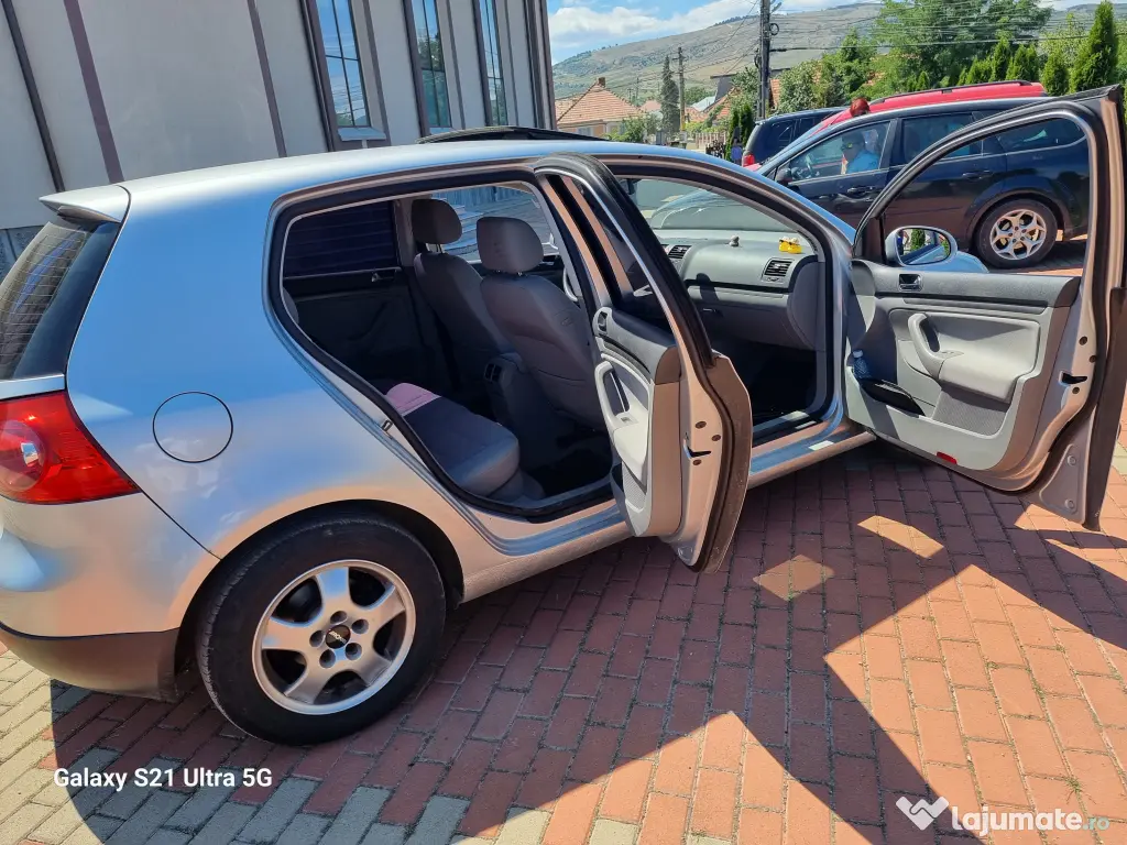 Vw golf 5  1.6 Benzină 
