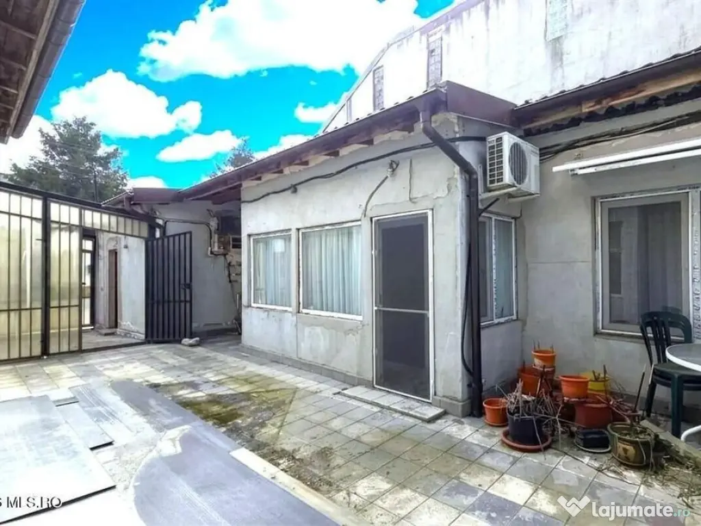 Piata Chiliei - Sectia 1, casa cu 191 mp teren si 10 metr... 