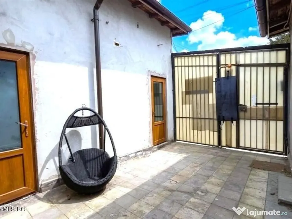 Piata Chiliei - Sectia 1, casa cu 191 mp teren si 10 metr... 