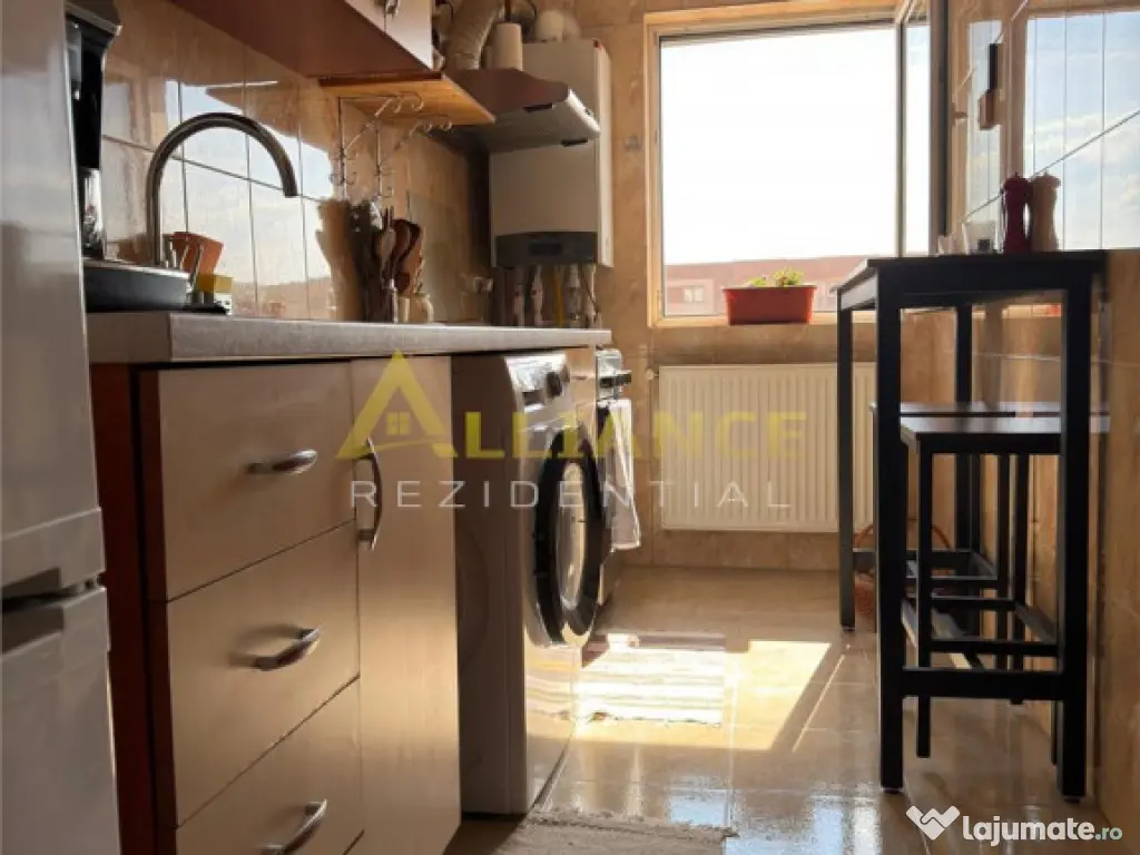 Garsoniera 33 mp | etaj 3/5 cu lift | bloc 2015 | Drumul Fer 