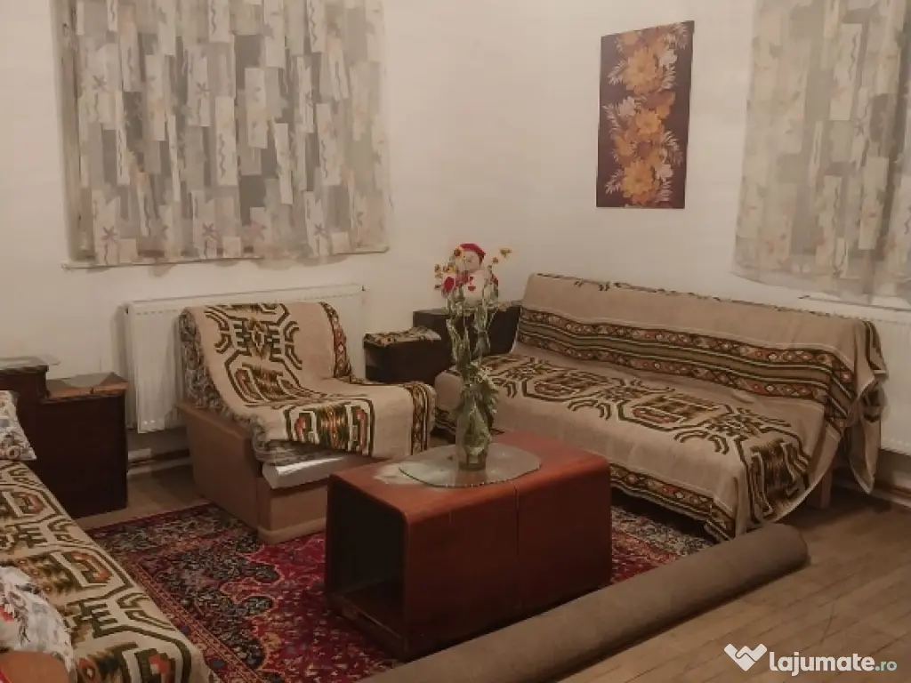 Apartament 3 camere de vanzare la munte Azuga central