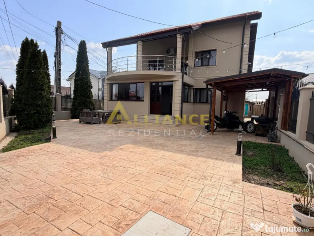 Vila spatioasa cu 9 camere, foisor, magazie, curte amenajata 