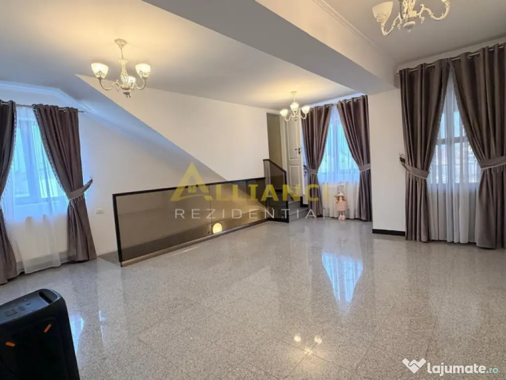 Vila spatioasa cu 9 camere, foisor, magazie, curte amenajata 