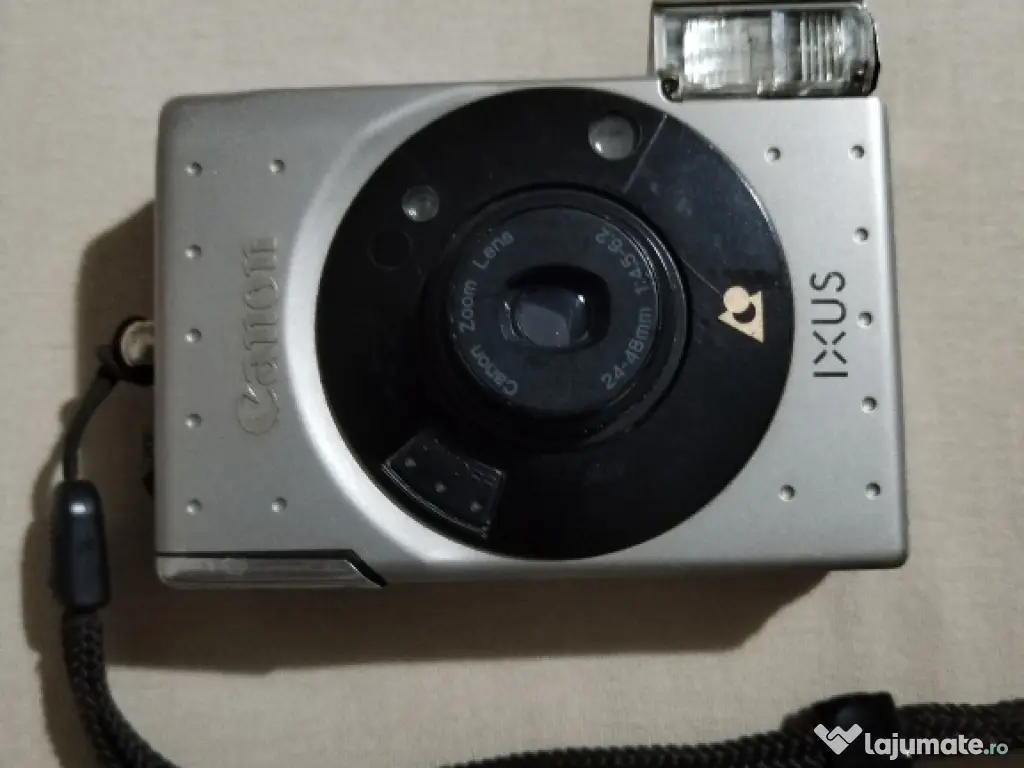 camera foto Canon Ixus japoneză 