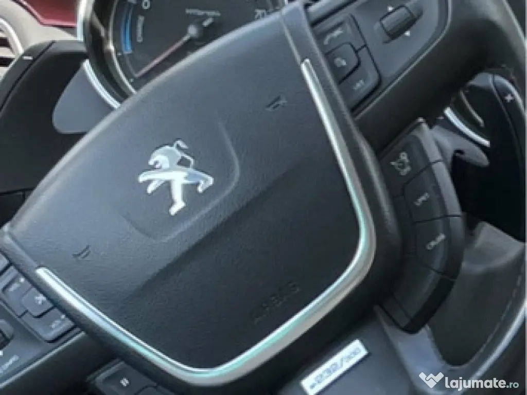 Peugeot 508 RHX hybrid 4x4 diesel 