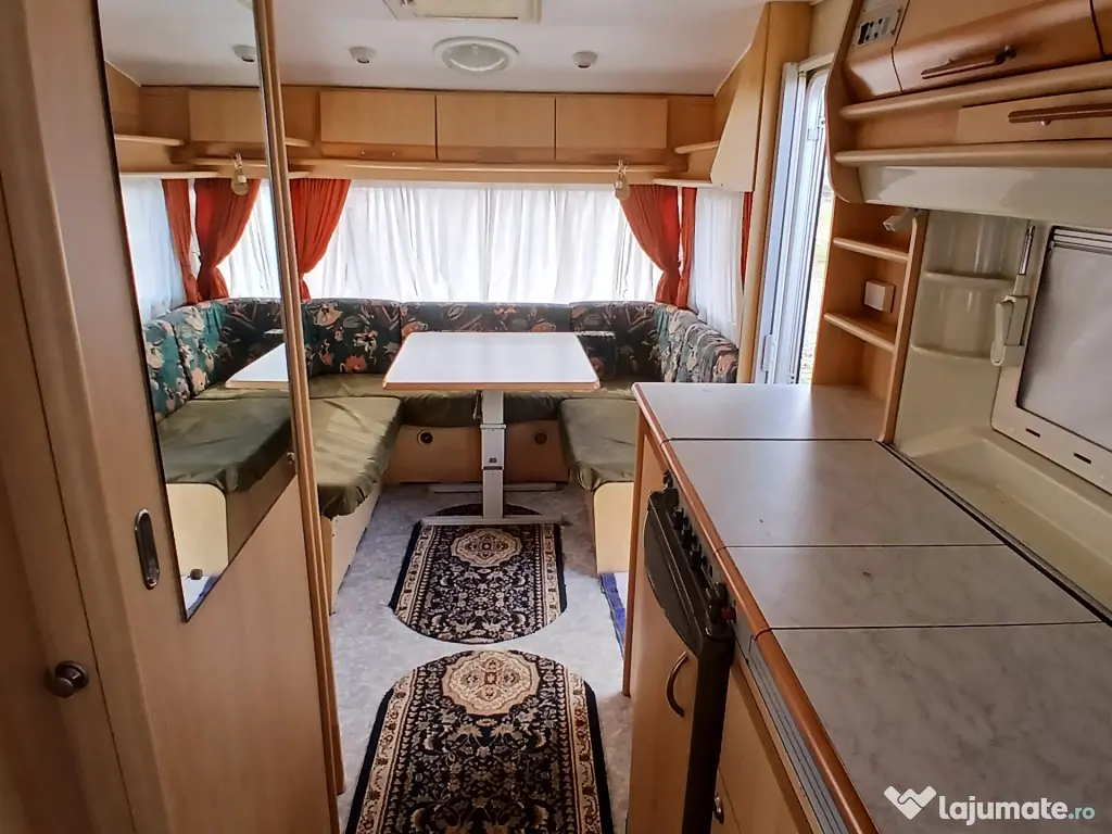 Rulota înmatriculată an 1996 