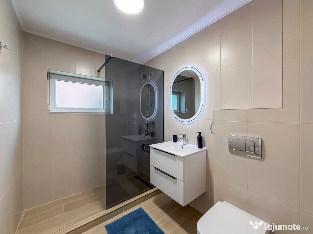 Ofer spre inchiriere apartament cu loc de parcare in Pipera-Voluntari, 700 Euro 