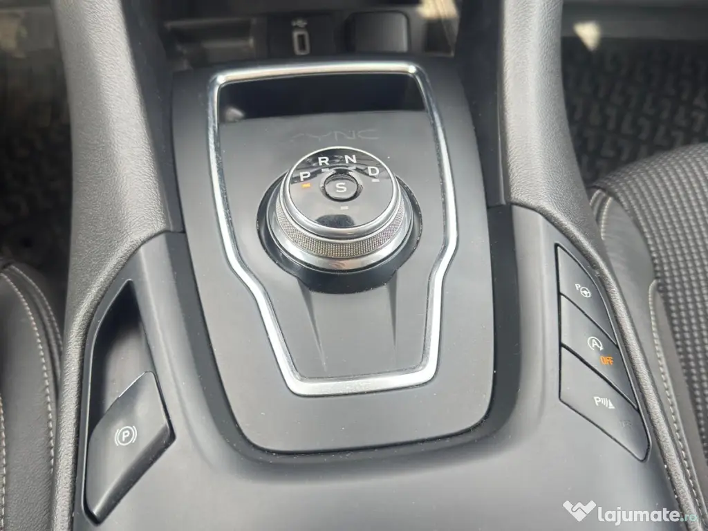 Ford Mondeo 2.0 diesel Ecoblue 190 CP 2019 - stare impecabila! 