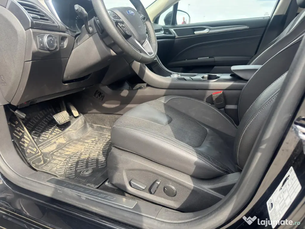 Ford Mondeo 2.0 diesel Ecoblue 190 CP 2019 - stare impecabila! 