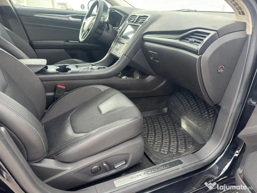 Ford Mondeo 2.0 diesel Ecoblue 190 CP 2019 - stare impecabila! 