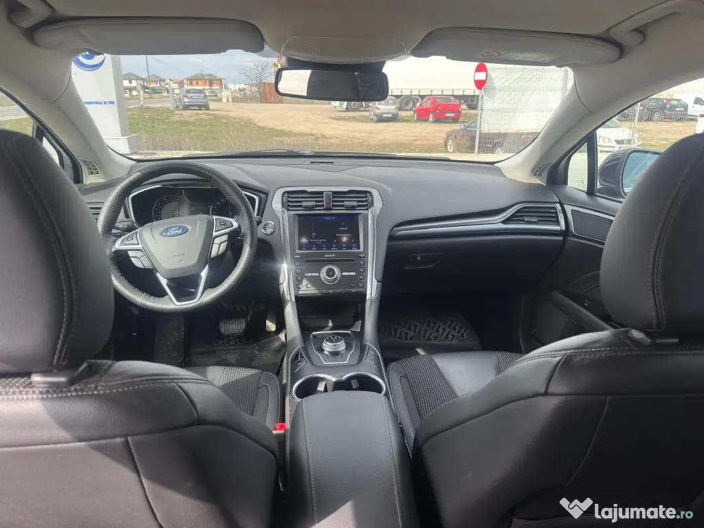 Ford Mondeo 2.0 diesel Ecoblue 190 CP 2019 - stare impecabila! 