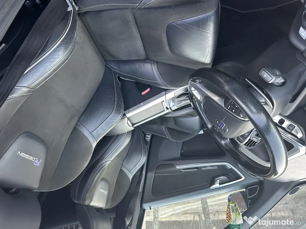 Volvo xc60, r design, 2,4l, 181 CP impecabil 