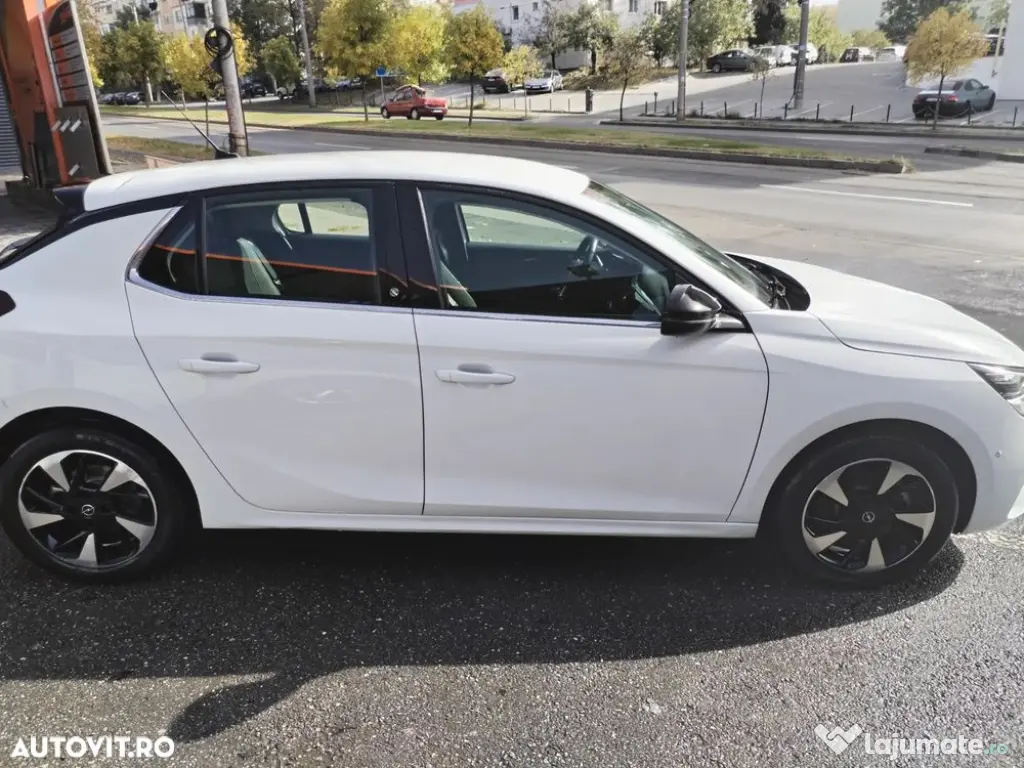Opel corsa f electric.