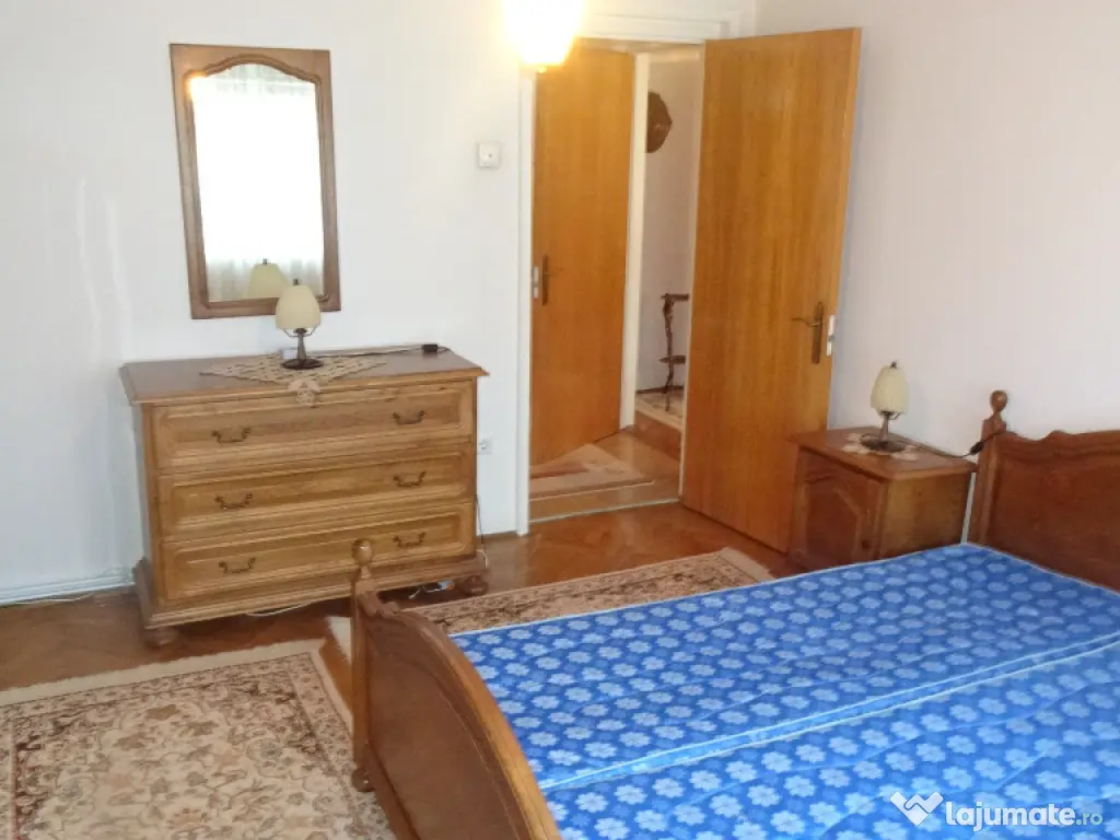 Vand apartament cu 2 camere in Deva, zona Titu Maiorescu,parter inalt, 