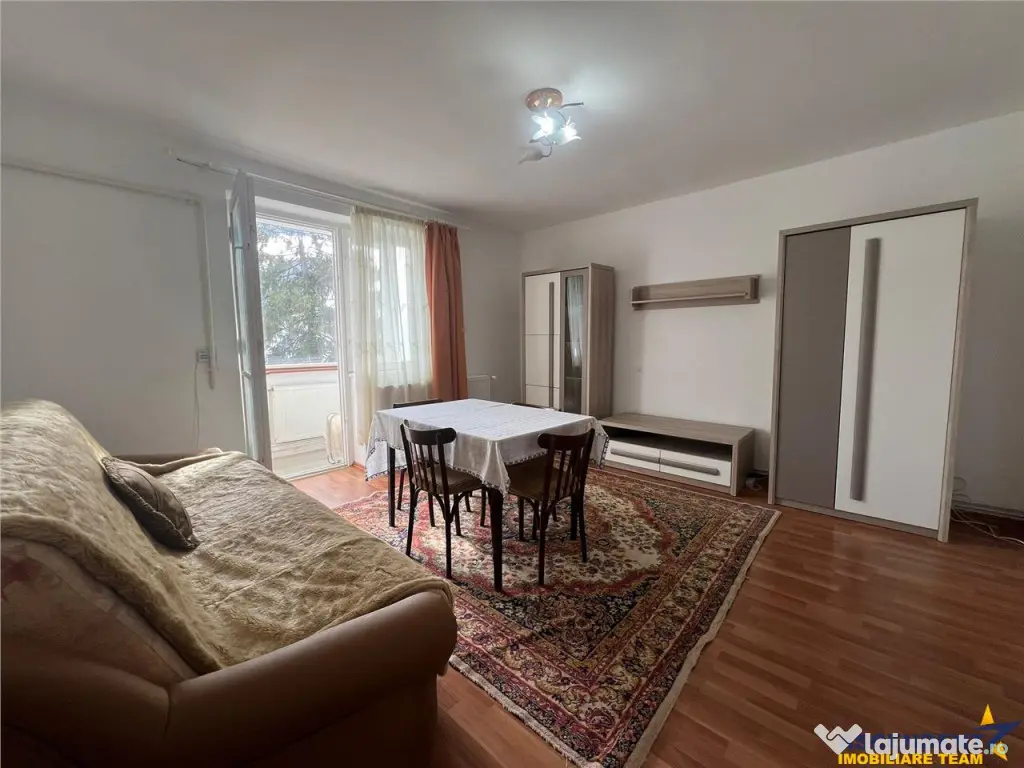 Apartament cu doua camere in Centrul Civic, Brasov