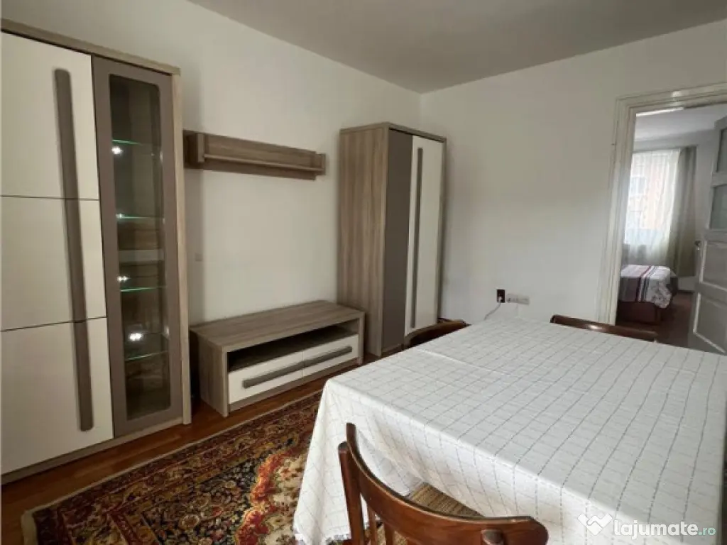 Apartament cu doua camere in Centrul Civic, Brasov